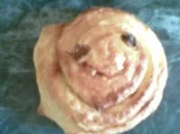 Rezept: Hefeschnecken mit Rosinen Hefeschnecken mit Rosinen - Rezept