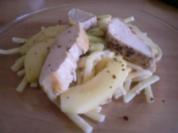 Hähnchenbrust mit Apfelgemüse und Ingwer-Chili Butter - Rezept