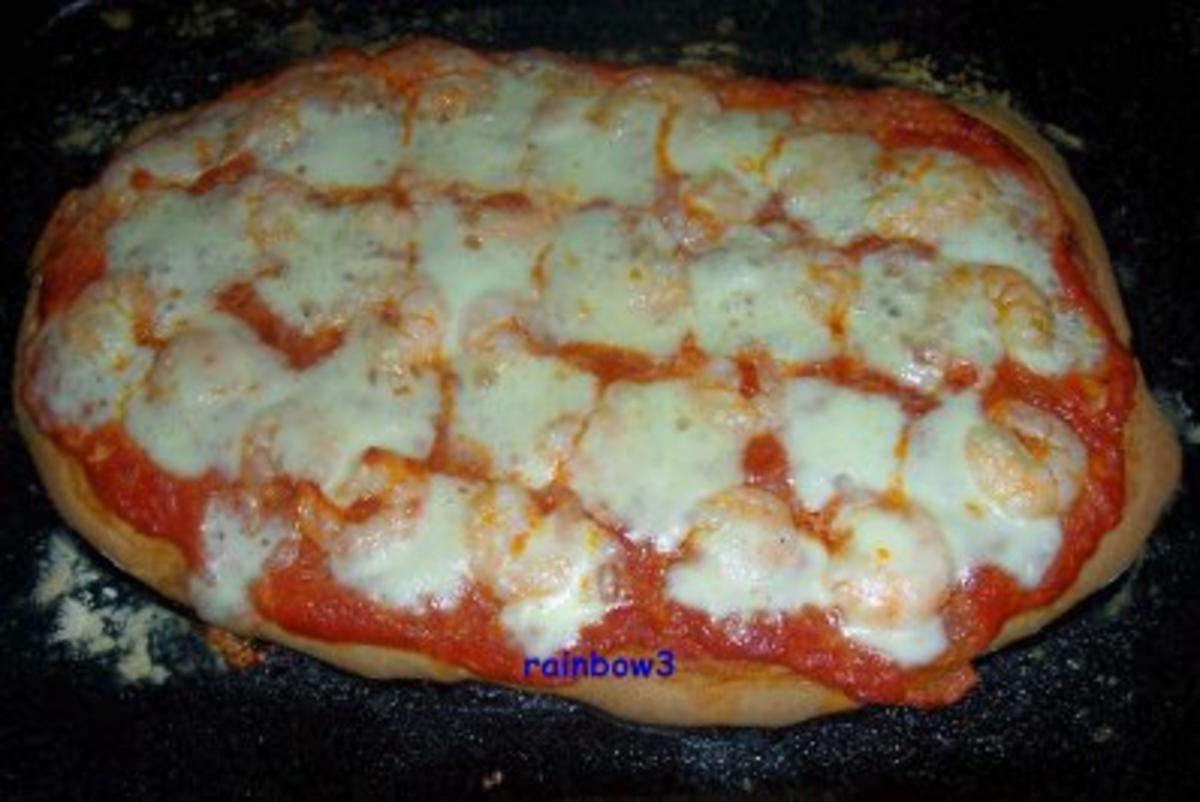 Bilder für Pizza: Garnelen mit Mozzarella - Rezept