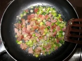 Rezept: Salat - Einfacher Kartoffelsalat... mal mit Kräuter- mal mit Schmand-Kräuterdressing Bild Nr. 5 Salat - Einfacher Kartoffelsalat... mal mit Kräuter- mal mit Schmand-Kräuterdressing - Rezept - Bild Nr. 5