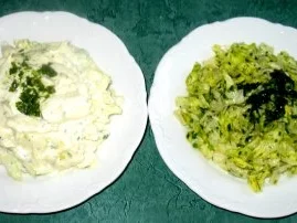 Rezept: Salat/Beilage - Eisbergsalat ...mit Kräuter-, Schmand- oder Sahnedressing Salat/Beilage - Eisbergsalat ...mit Kräuter-, Schmand- oder Sahnedressing - Rezept