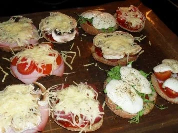 Rezept: Alpenpizza Bild Nr. 7 Alpenpizza - Rezept - Bild Nr. 7