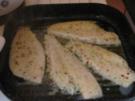 Pazifische Kliesche mit Kräutersoße und Salzkartoffeln - Rezept