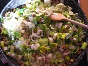 Rezept: Lauch-Lasagne mit Hack Bild Nr. 7 Lauch-Lasagne mit Hack - Rezept - Bild Nr. 7