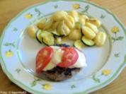 Pizzasteaks mit Zucchini-Gnocchi - Rezept
