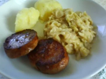 Rahmwirsing mit Jagdwursttalern - Rezept - Bild Nr. 2