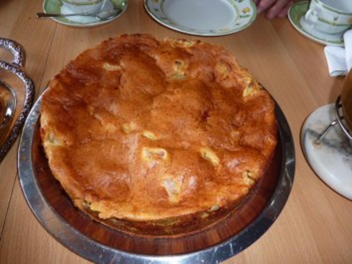 Kuchen: Rhabarberkuchen mit Puddinghaube - Rezept - Bild Nr. 7