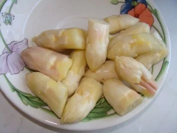 Hühnerschenkel mit Spargelratatouille - Rezept - Bild Nr. 4