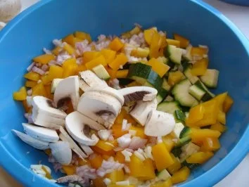 Hühnerschenkel mit Spargelratatouille - Rezept - Bild Nr. 5