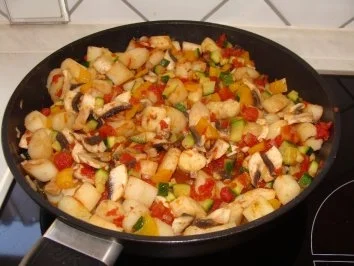 Hühnerschenkel mit Spargelratatouille - Rezept - Bild Nr. 8