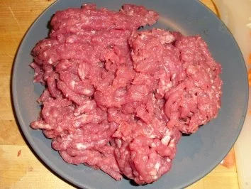 Rezept: Lamm-Ravioli an pikanter Heidelbeersauce Bild Nr. 3 Lamm-Ravioli an pikanter Heidelbeersauce - Rezept - Bild Nr. 3