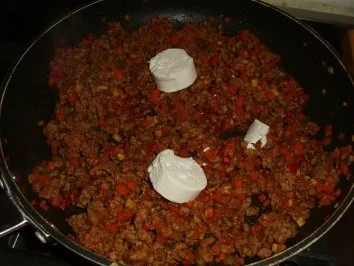 Rezept: Lamm-Ravioli an pikanter Heidelbeersauce Bild Nr. 6 Lamm-Ravioli an pikanter Heidelbeersauce - Rezept - Bild Nr. 6