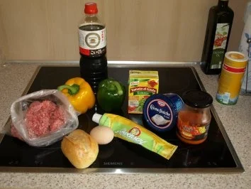 Gefüllte Paprika in Tomatensoße - Rezept - Bild Nr. 2