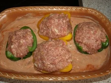 Gefüllte Paprika in Tomatensoße - Rezept - Bild Nr. 6