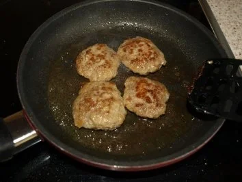 Gefüllte Paprika in Tomatensoße - Rezept - Bild Nr. 7