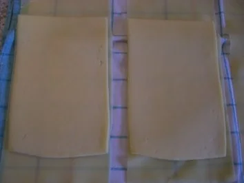 Knusprige Käserollen auf Tomatensauce - Rezept - Bild Nr. 7