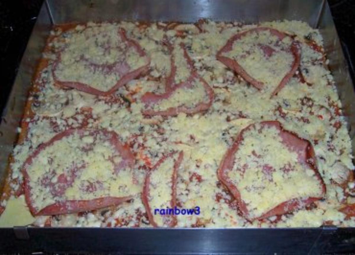 Pizza: Pilze und Kochschinken auf Vollkornteig - Rezept - Bild Nr. 7