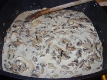 D1: Bärlauchspätzle mit Pilzsauce - Rezept - Bild Nr. 3