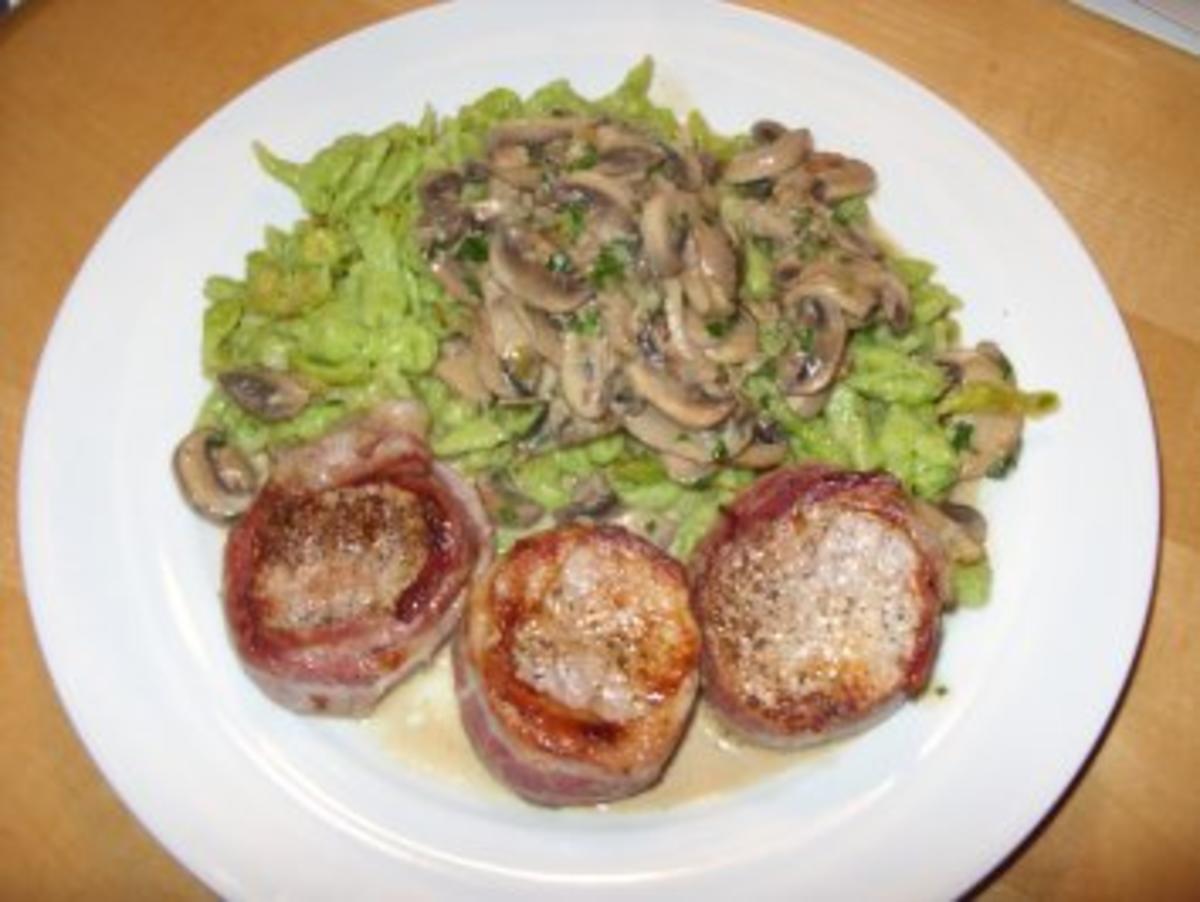 D: Schweinefilet mit Schwammerln und Bärlauchspätzle - Rezept - kochbar.de