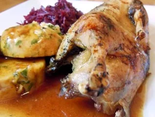 Mini-Ente mit Pflaumenweinsauce - Rezept