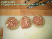 Fleisch – Gefüllte Zwiebeln mit feuriger Zwiebelcreme - Rezept