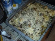 Grün-Weißer Auflauf mit Hackfleisch in feiner Sahne schmand sosse - Rezept