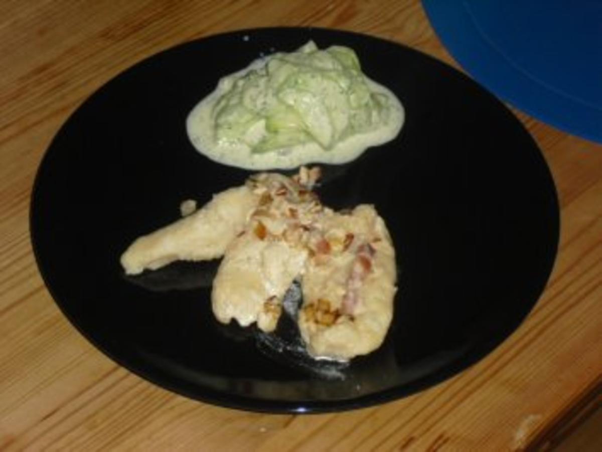 Gurkensalat mit Salatgurke und Zwiebel - Rezept mit Bild - kochbar.de
