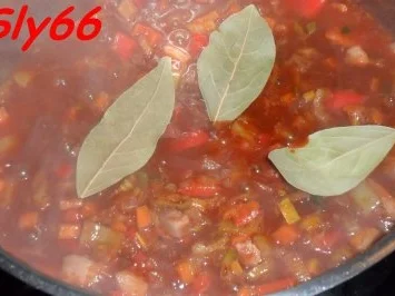 Eintöpfe:Kartoffelgulasch - Rezept - Bild Nr. 23