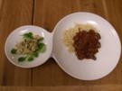 Rehragout mit Haselnuss-Spätzle an Kräuterseitling - Rezept