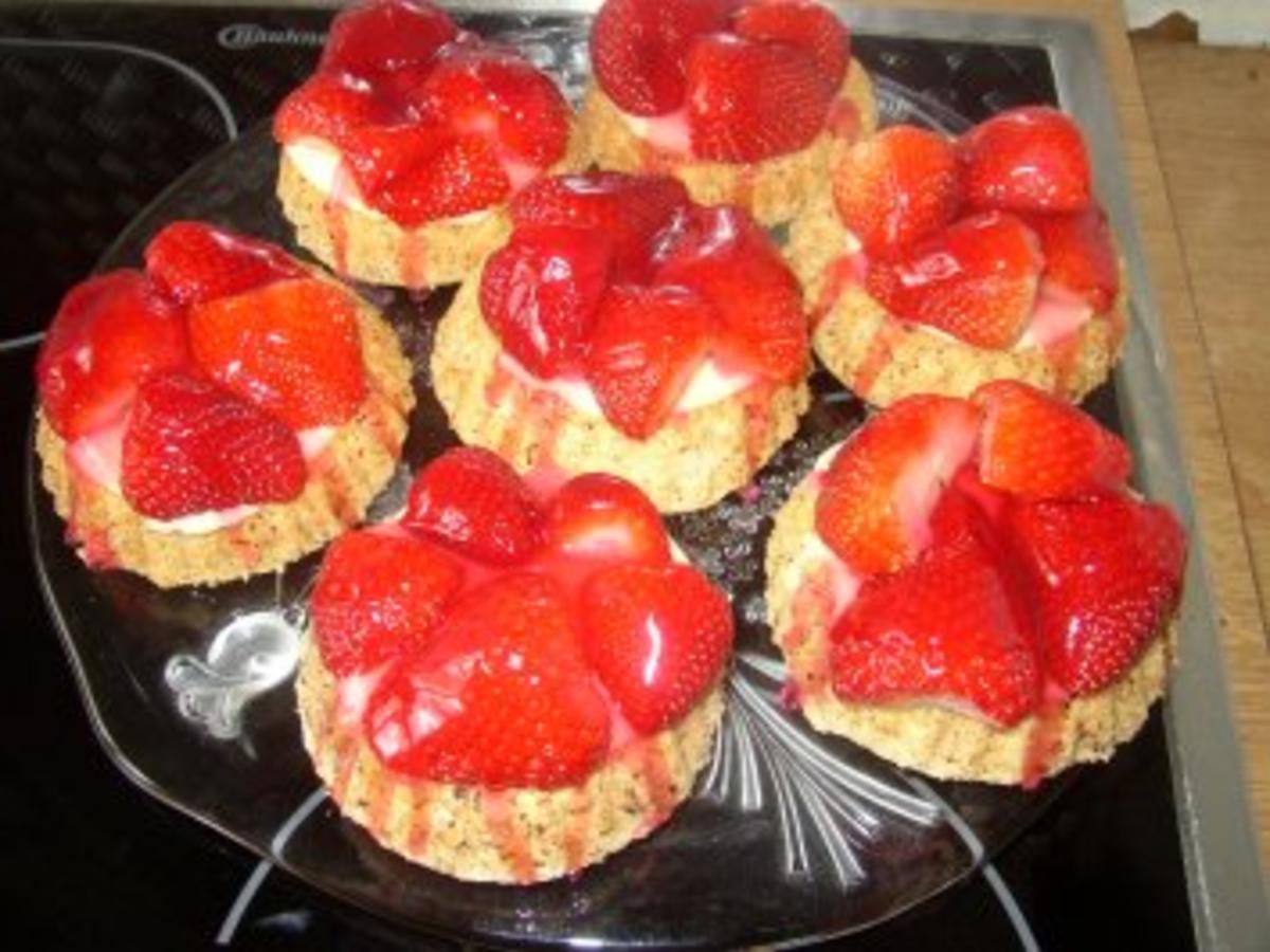 Meine Erdbeertörtchen - einfach - 26 kcal/100g