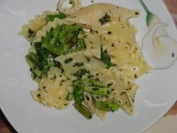 Rezept: Pasta: Pasta verde Bild Nr. 2 Pasta: Pasta verde - Rezept - Bild Nr. 2