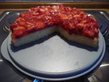 Rezept: Kuchen - Mein erster Erdbeerkuchen 2011 Kuchen - Mein erster Erdbeerkuchen 2011 - Rezept