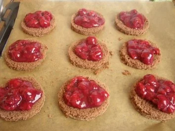 Mini-Kirsch-Bömbchen - Rezept - Bild Nr. 4