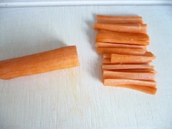 Putenröllchen auf Zucchini  - Möhren - Gemüse - Rezept - Bild Nr. 3