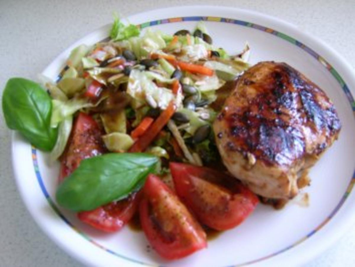 Bilder für Hähnchenbrust mit Salat - Rezept
