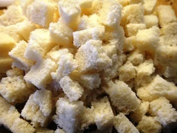 Traudl's Kas-Timbale à la Marcos zu Kalbsgeschnetzeltem mit Speck und Kraeutersahnesauce - Rezept - Bild Nr. 2