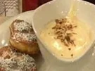 Rezept: Schwarzbeernocken mit Mandelzabaione à la Kleeberg Schwarzbeernocken mit Mandelzabaione à la Kleeberg - Rezept