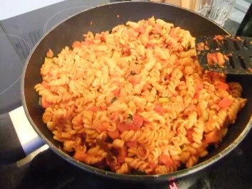 Schnelle Nudelpfanne - Rezept - Bild Nr. 4