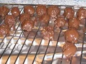 Haselnuß-Marzipan Pralinen - Rezept