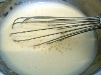 Kokosparfait mit marinierten Erdbeeren - Rezept - Bild Nr. 3