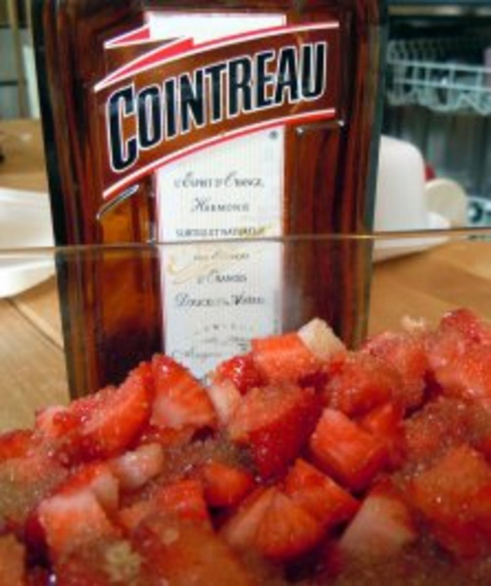 Kokosparfait mit marinierten Erdbeeren - Rezept - Bild Nr. 7