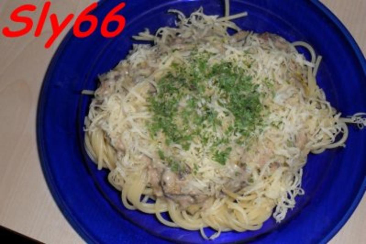 Bilder für Soßen:Thunfischsoße mit Lauch und Champignon - Rezept