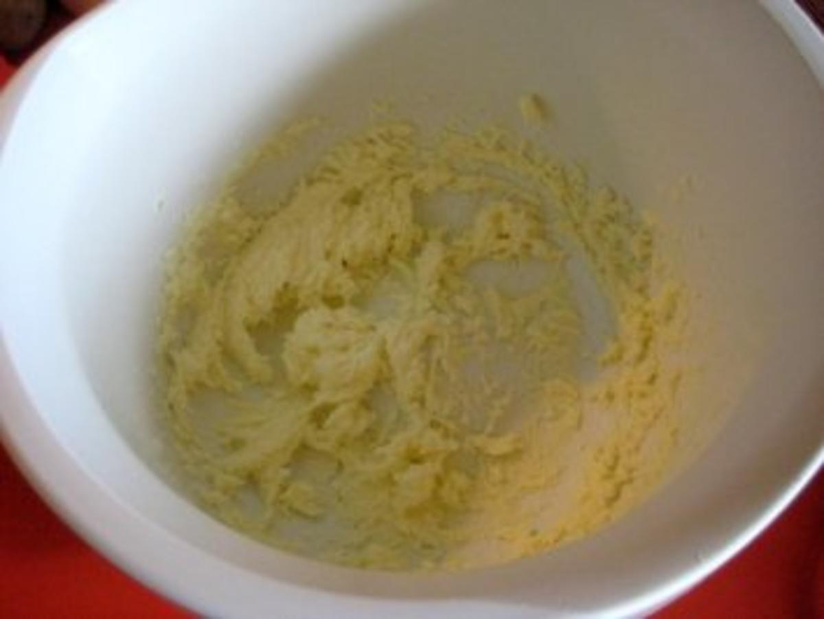 Quark- Zitronen - Torte - Rezept - Bild Nr. 6