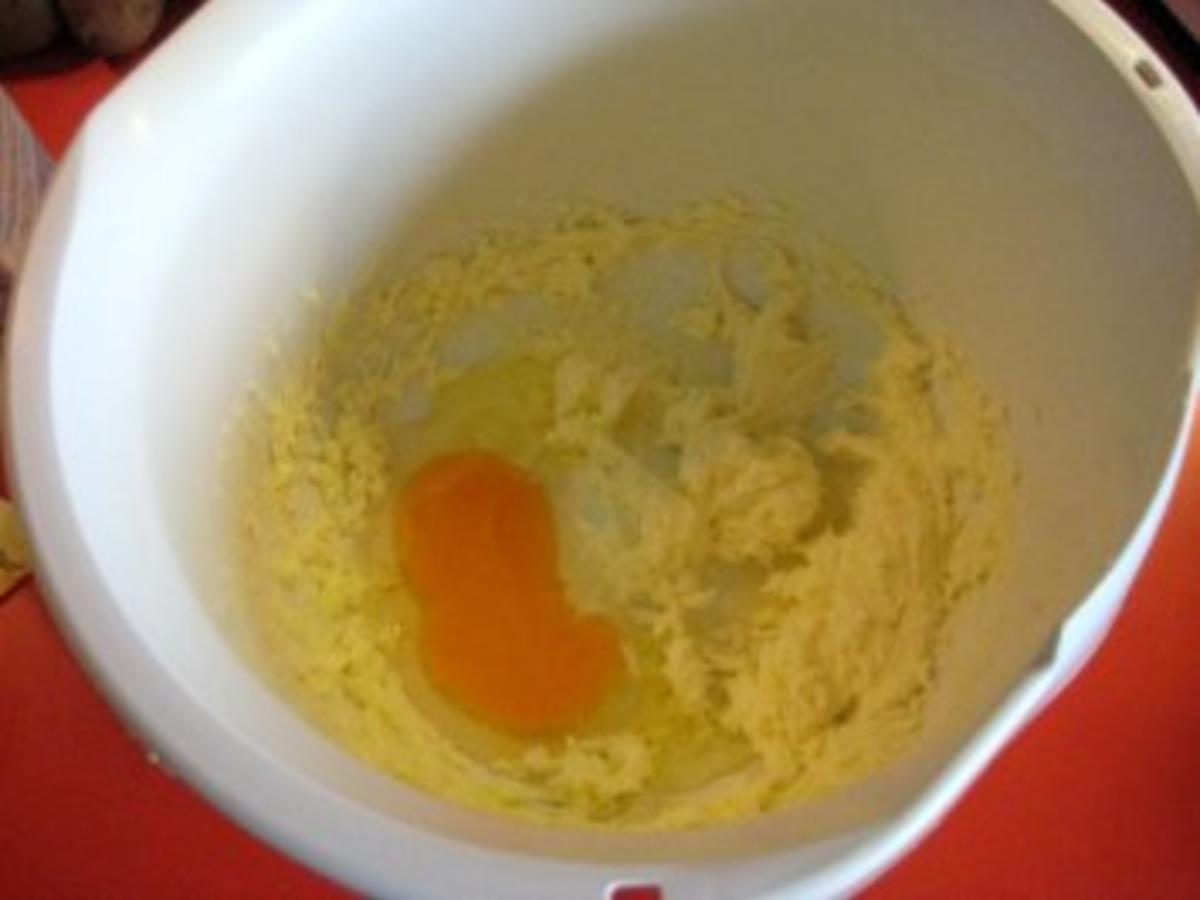 Quark- Zitronen Torte - einfach - von manschie