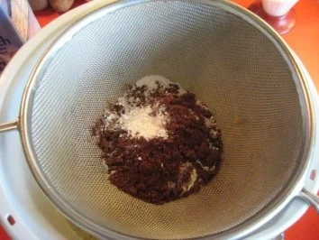 Quark- Zitronen - Torte - Rezept - Bild Nr. 9