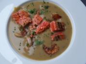 Sellerie-Lauchsüppchen mit Einlage von Lachs und Garnelen - Rezept