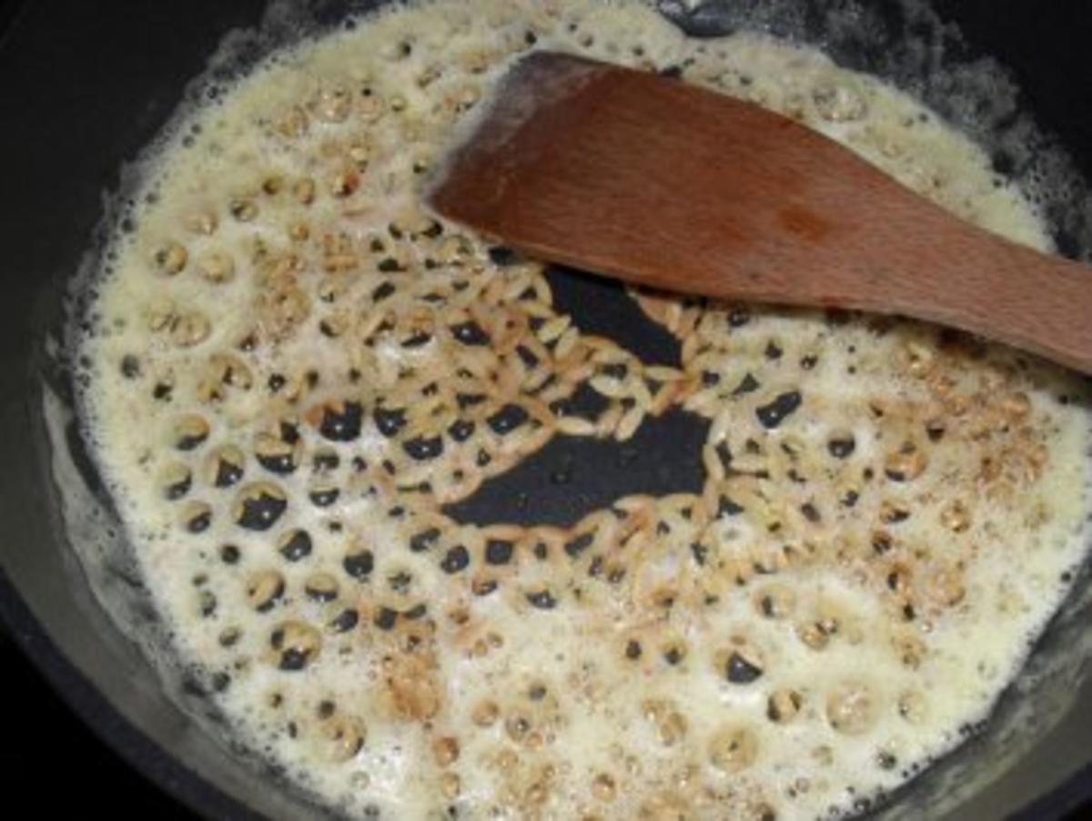Beilage: Reis mit gebratenenen Reisnudeln - Rezept