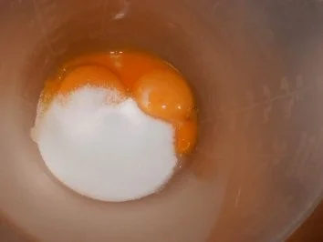 Rezept: Mandarinen-Zitronen-Creme Bild Nr. 3 Mandarinen-Zitronen-Creme - Rezept - Bild Nr. 3