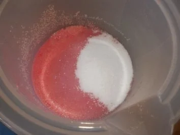 Rezept: Frühlingsgrütze mit süßer Sahne Bild Nr. 4 Frühlingsgrütze mit süßer Sahne - Rezept - Bild Nr. 4