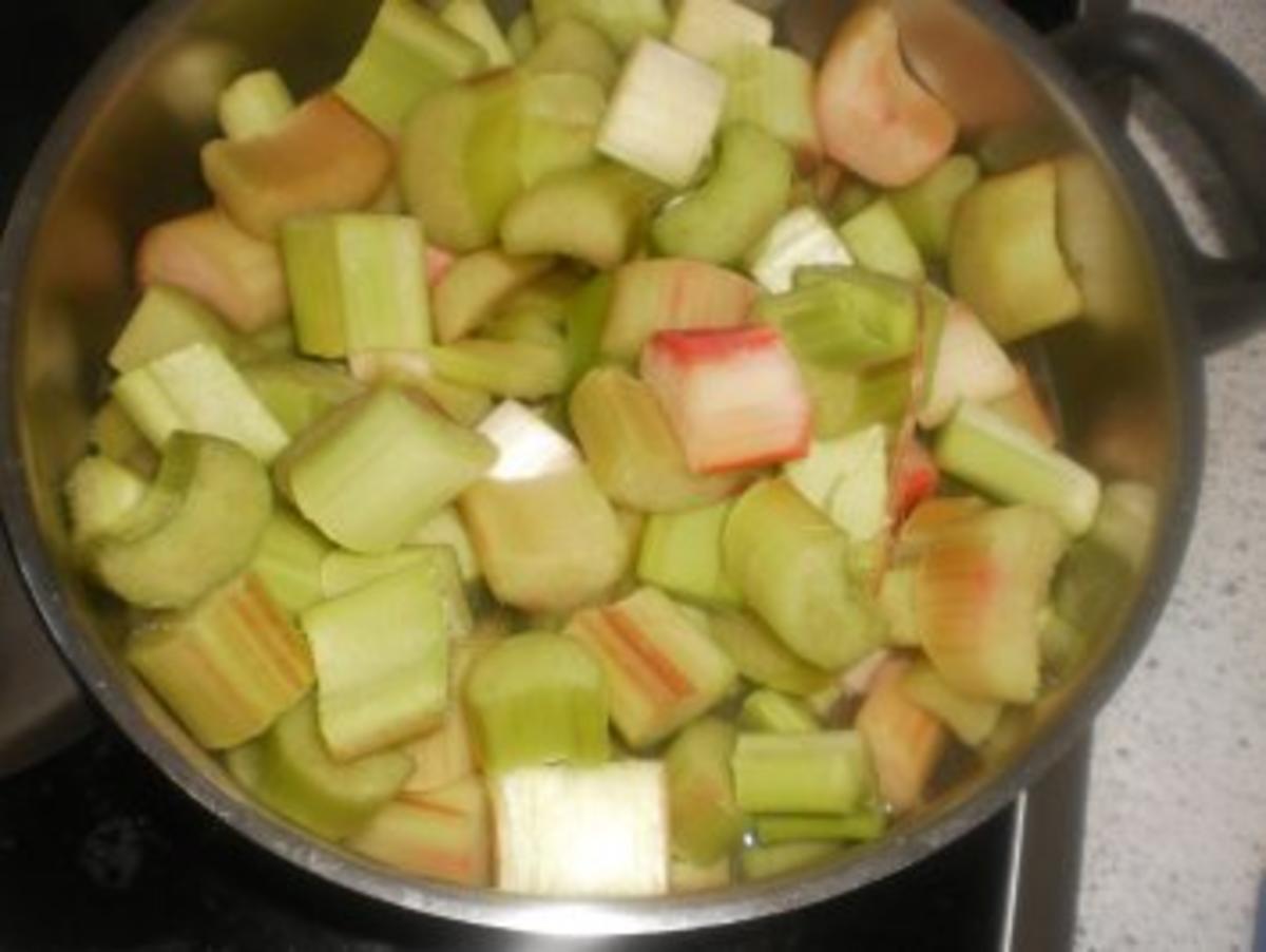 Frühlingsgrütze mit süßer Sahne - Rezept - Bild Nr. 5